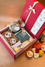 Pooja Diya Stand - Family Wali Diwali Gift Hamper