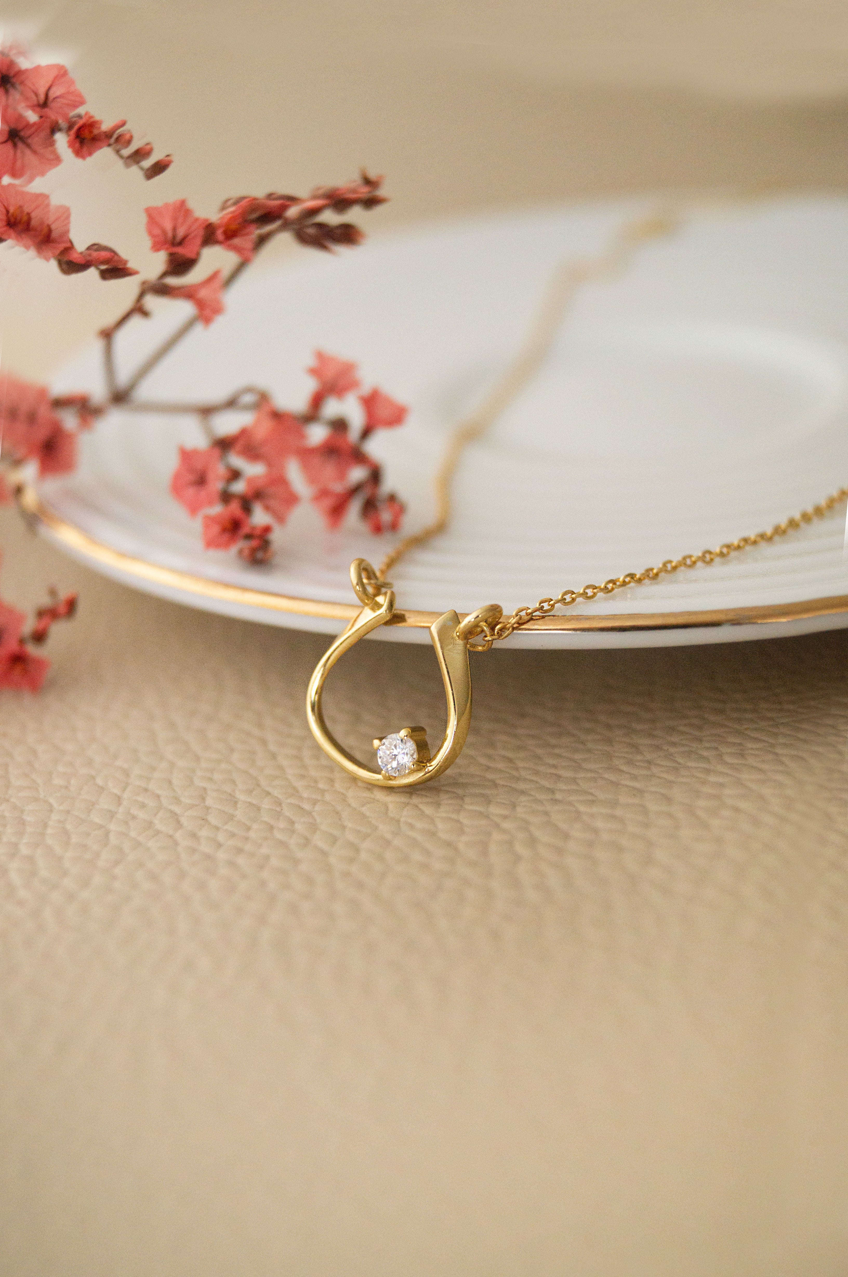 Ring Holder Necklace Gold Wishbone, Silver Engagement Ring Keeper, Good  Luck Pendant, Dainty Jewelry, Gift for Doctor Nurse - Etsy [Video] [Video]  | Ring holder necklace, Ring pendant necklace, Necklace